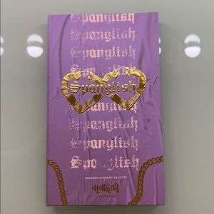 Spanglish eyeshadow pallet by Alamar Cosmetics